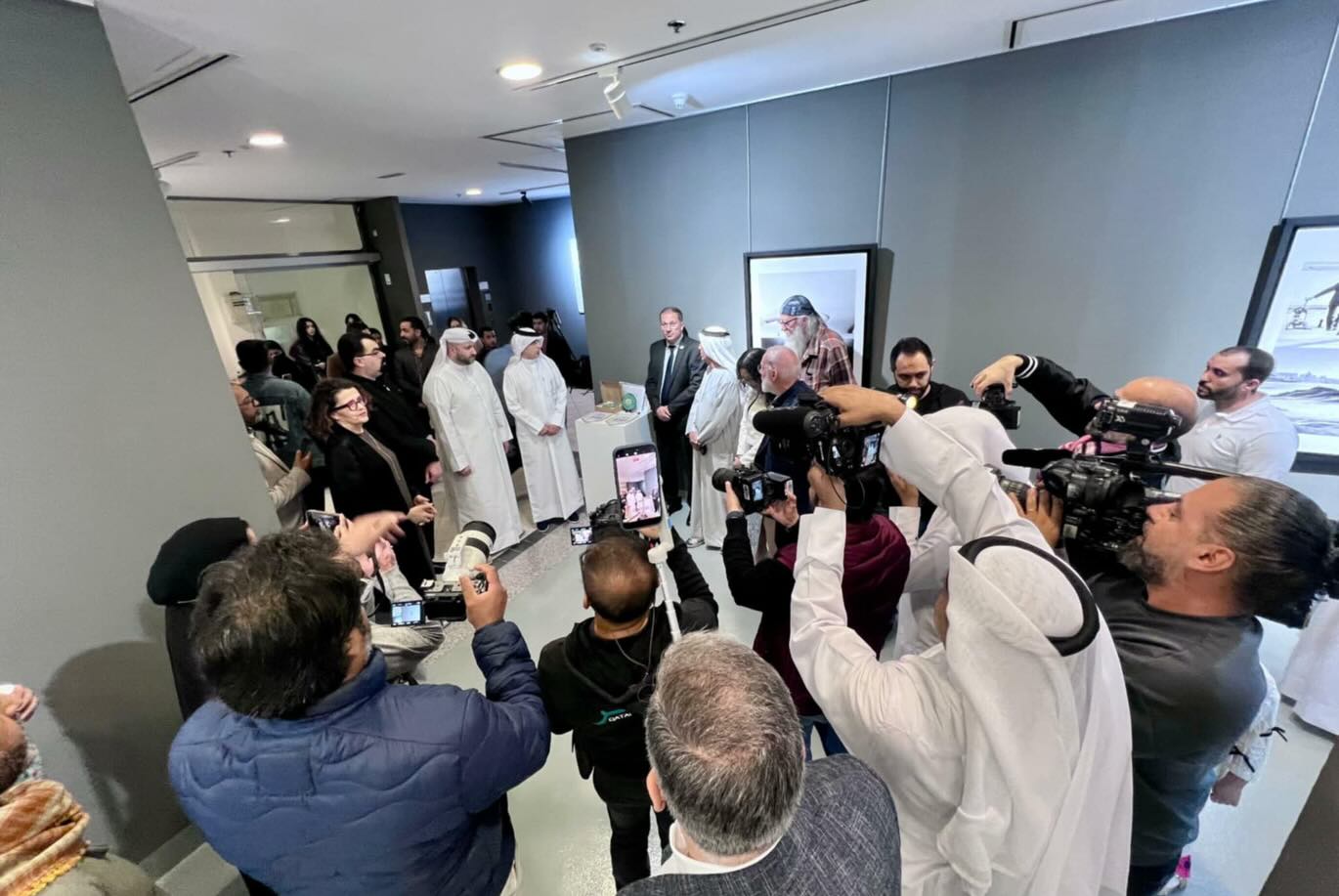 The opening ceremony of the GPU Members Exhibition, “City Speaks,” was held at the Qatar Photography Center in Doha.